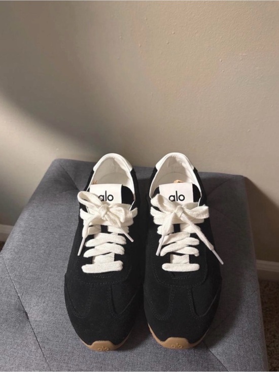 ALO Yoga Shoes - ALO Yoga Black Suede Sneakers with White Laces